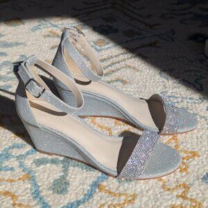 David's Bridal Silver Heels, Size 6, Mari, Never Worn